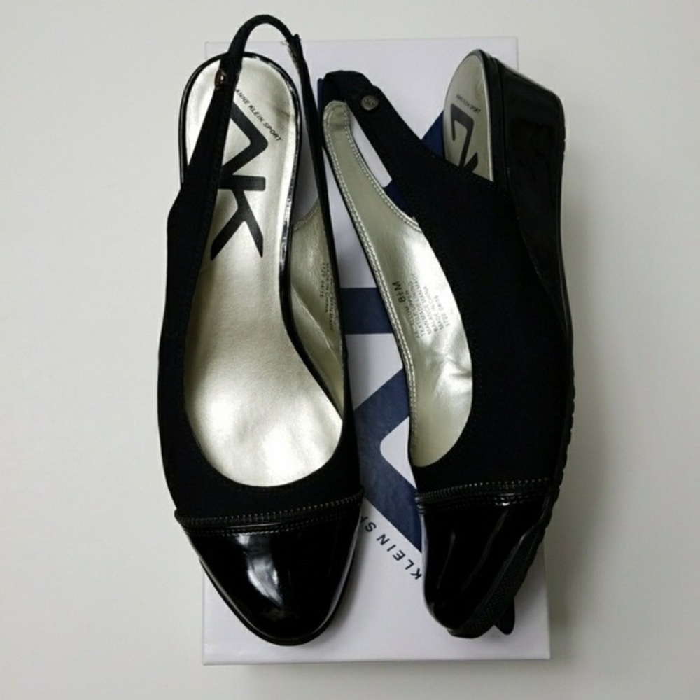 Black Anne Klein Callum Slingbacks